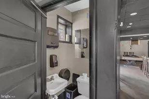 5037 Ditman St, Philadelphia, PA 19124 - Photo 14