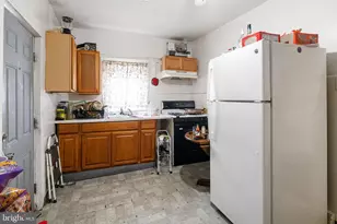 886 N 66th St, Philadelphia, PA 19151 - Photo 10