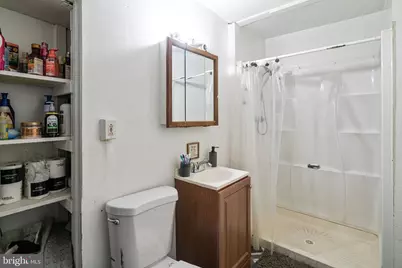 886 N 66th Street, Philadelphia, PA 19151 - Photo 22