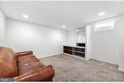 1451 W End Drive, Philadelphia, PA 19151 - Photo 24
