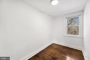 1451 West End Dr, Philadelphia, PA 19151 - Photo 14