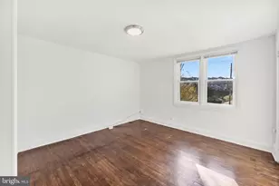 1451 West End Dr, Philadelphia, PA 19151 - Photo 16