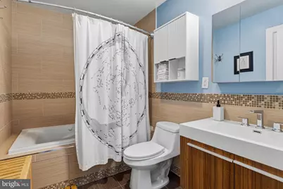 1902 Christian Street #C, Philadelphia, PA 19146 - Photo 14