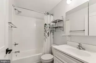 1840 Catharine St, Philadelphia, PA 19146 - Photo 16