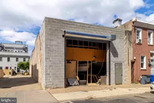 2009 E York St, Philadelphia, PA 19125 - Photo 1
