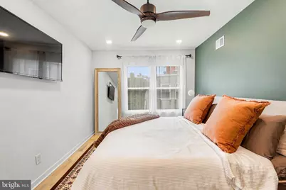 2304 Christian Street, Philadelphia, PA 19146 - Photo 16