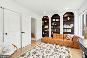 2304 Christian St, Philadelphia, PA 19146 - Photo 26