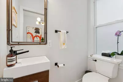 2304 Christian Street, Philadelphia, PA 19146 - Photo 10