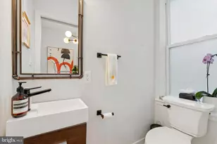 2304 Christian St, Philadelphia, PA 19146 - Photo 10