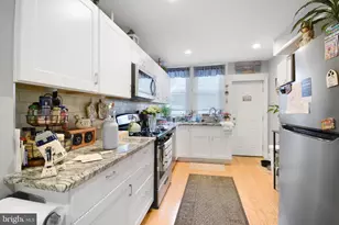 2138 Fernon St, Philadelphia, PA 19145 - Photo 6