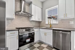 1215 N Lecount St, Philadelphia, PA 19121 - Photo 10