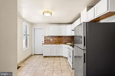 2420 W Jefferson Street, Philadelphia, PA 19121 - Photo 6