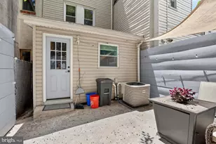321 Titan St, Philadelphia, PA 19147 - Photo 10