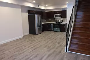 626 N 12th, Philadelphia, PA 19123 - Photo 6