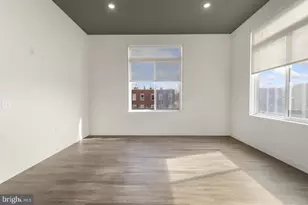 525 N 41st St, Philadelphia, PA 19104 - Photo 8
