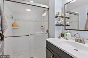 874 N 4th St, Philadelphia, PA 19123 - Photo 24