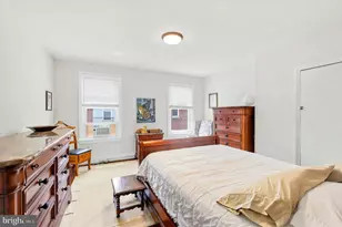 227 Watkins St, Philadelphia, PA 19148 - Photo 12