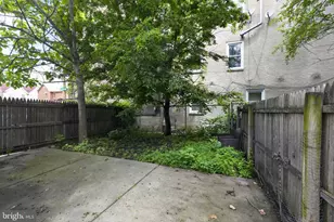 1729 W Master St, Philadelphia, PA 19121 - Photo 14