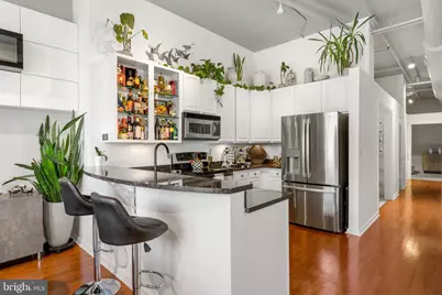 113 N Bread Street #3A6, Philadelphia, PA 19106 - Photo 2