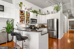 113 N Bread St, Philadelphia, PA 19106 - Photo 2