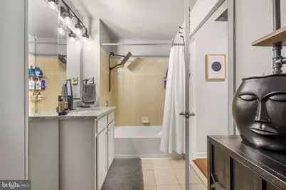 113 N Bread Street #3A6, Philadelphia, PA 19106 - Photo 28