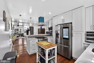 1436 S 16th St, Philadelphia, PA 19146 - Photo 8