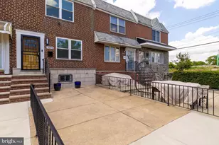 3104 S Juniper St, Philadelphia, PA 19148 - Photo 2