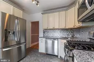 120 W Godfrey Ave, Philadelphia, PA 19120 - Photo 26