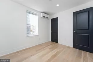 2517 Cedar St, Philadelphia, PA 19125 - Photo 6