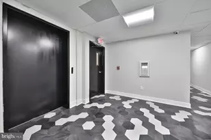 1612 Cambridge St, Philadelphia, PA 19130 - Photo 14