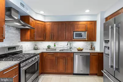 515 S 10th Street #E, Philadelphia, PA 19147 - Photo 8