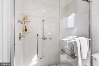 515 S 10th Street #E, Philadelphia, PA 19147 - Photo 14