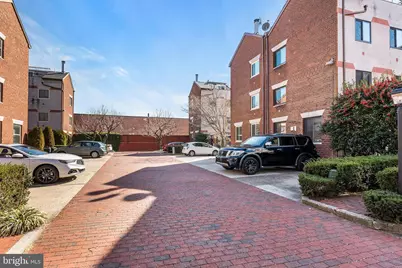 515 S 10th Street #E, Philadelphia, PA 19147 - Photo 2