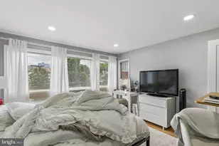 1130 Lombard St, Philadelphia, PA 19147 - Photo 24