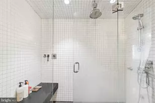 1130 Lombard St, Philadelphia, PA 19147 - Photo 22