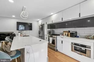 1130 Lombard St, Philadelphia, PA 19147 - Photo 12