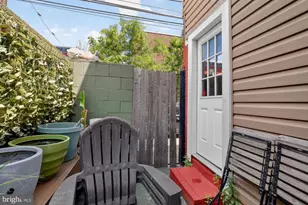 1776 Waterloo St, Philadelphia, PA 19122 - Photo 8