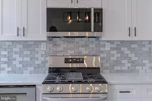 1542 S 57th St, Philadelphia, PA 19143 - Photo 14