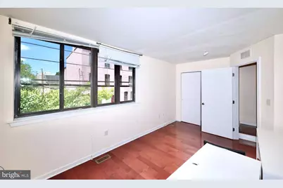 621 N 10th Street, Philadelphia, PA 19123 - Photo 28