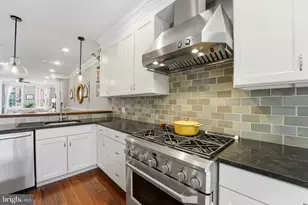 2520 Brown St, Philadelphia, PA 19130 - Photo 12