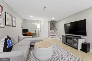 2520 Brown St, Philadelphia, PA 19130 - Photo 32