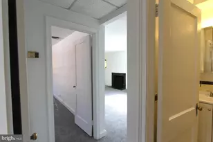 6711 E Pleasant Pl, Philadelphia, PA 19119 - Photo 20