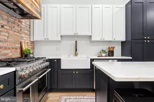 2506 E York St, Philadelphia, PA 19125 - Photo 12