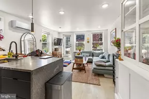 2132 Pine St, Philadelphia, PA 19103 - Photo 2