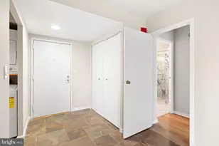 200 Lombard St, Philadelphia, PA 19147 - Photo 10