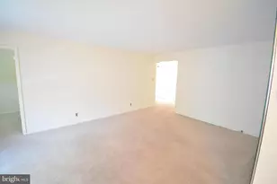 4000 Gypsy Ln, Philadelphia, PA 19129 - Photo 6