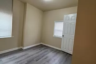 342 Gladstone St, Philadelphia, PA 19148 - Photo 10