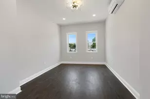 624 N 35th St, Philadelphia, PA 19104 - Photo 30