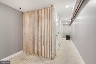 624 N 35th St, Philadelphia, PA 19104 - Photo 36