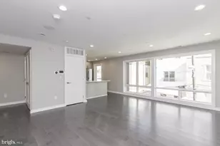 712 S Sartain St, Philadelphia, PA 19147 - Photo 6